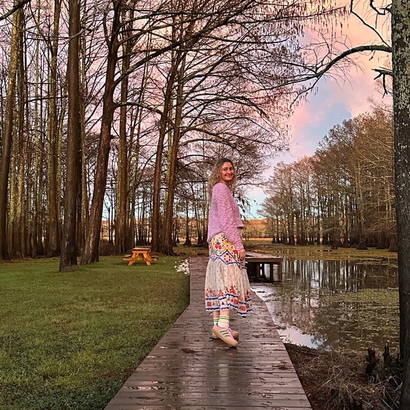 Meet your Posher, Jaela - Picture 1 of 1